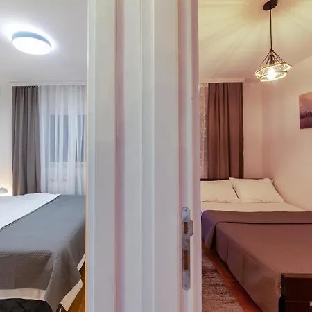 Six - Free Parking Apartmán *