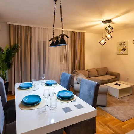 Six - Free Parking Lejlighed Beograd