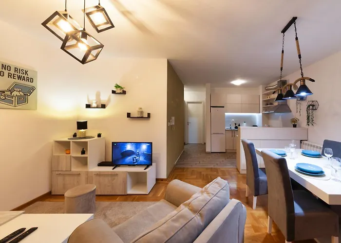 Six - Free Parking 아파트 *