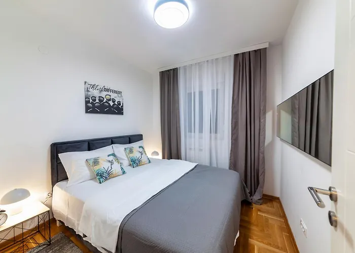 Six - Free Parking 아파트 *